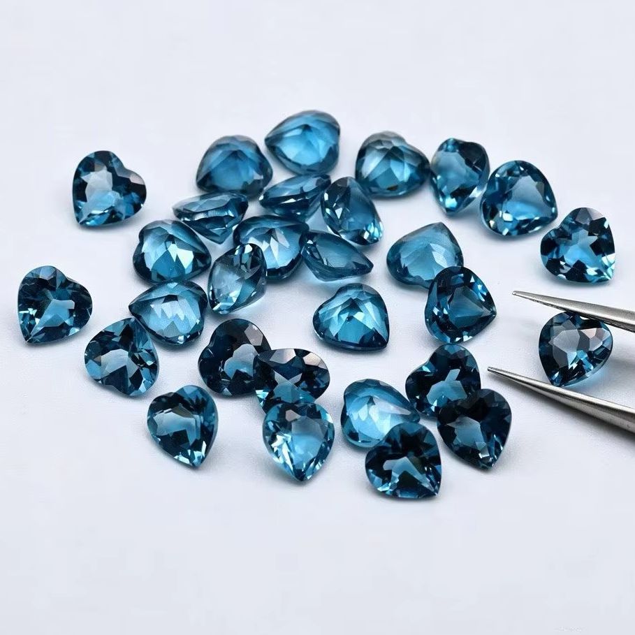 Natural Heart Cut London Blue  - Jewelry Making London recension och pris