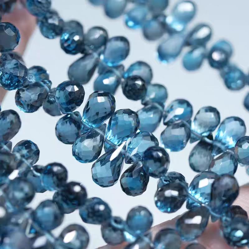 6A London blue Topaz drop face - Jewelry Making London recension och pris