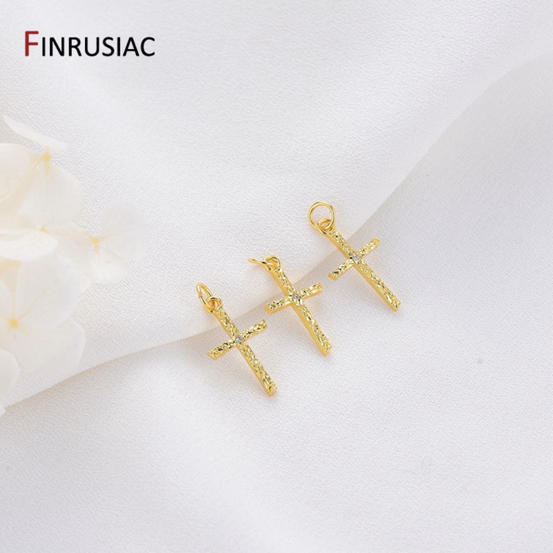 14K Gold Plated Brass Cross/Lo - Jewelry Making London recension och pris